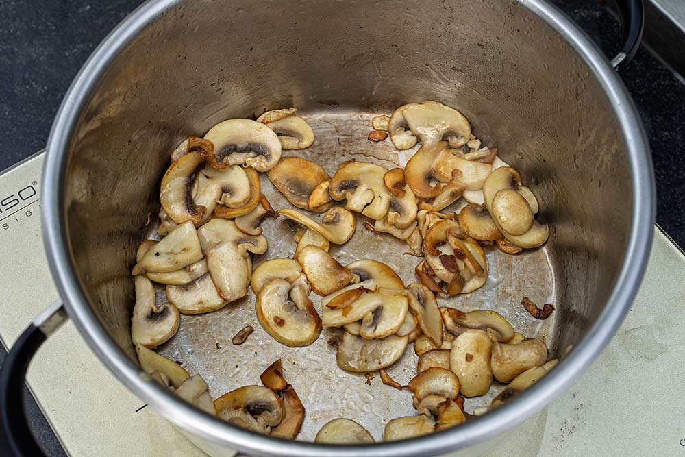 Champignons anbraten