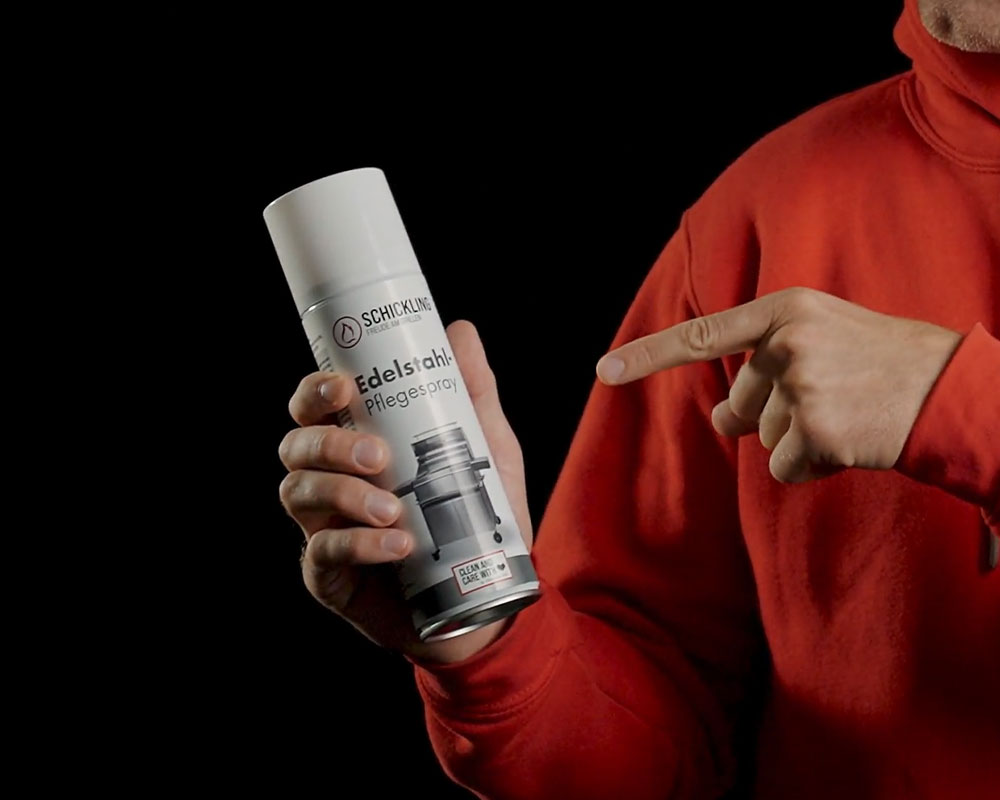 Das Pflegespray hat 300 ml Inhalt