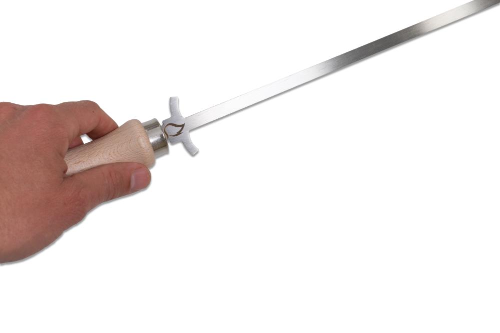 Der langlebige Buchenholzgriff liegt gut in der Hand