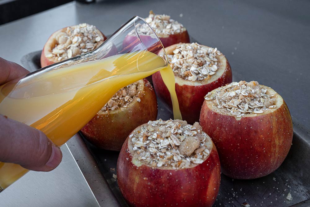 Orangensaft dazugeben