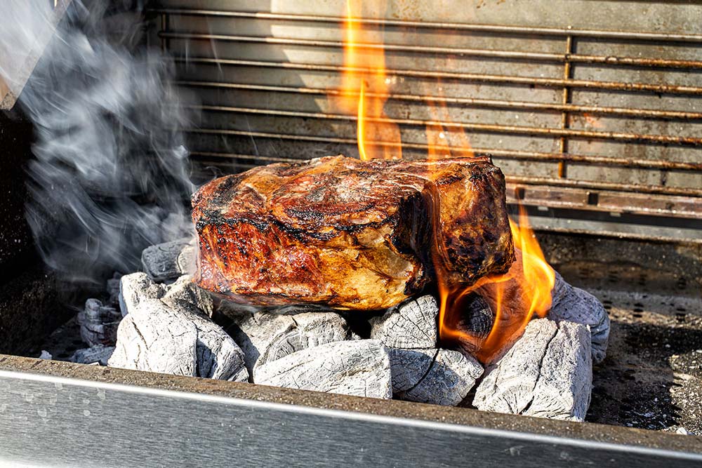 Steak grillen im Caveman Style 2