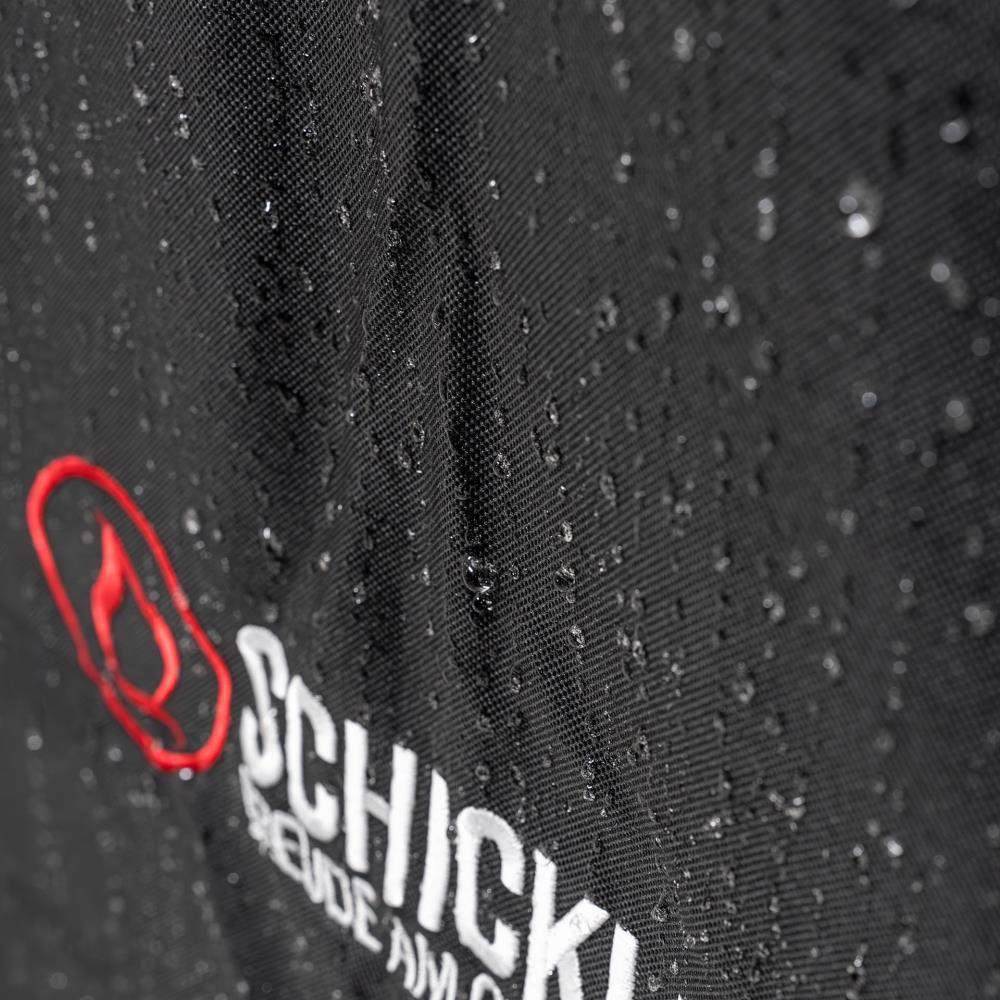 Die Regentropfen perlen ab