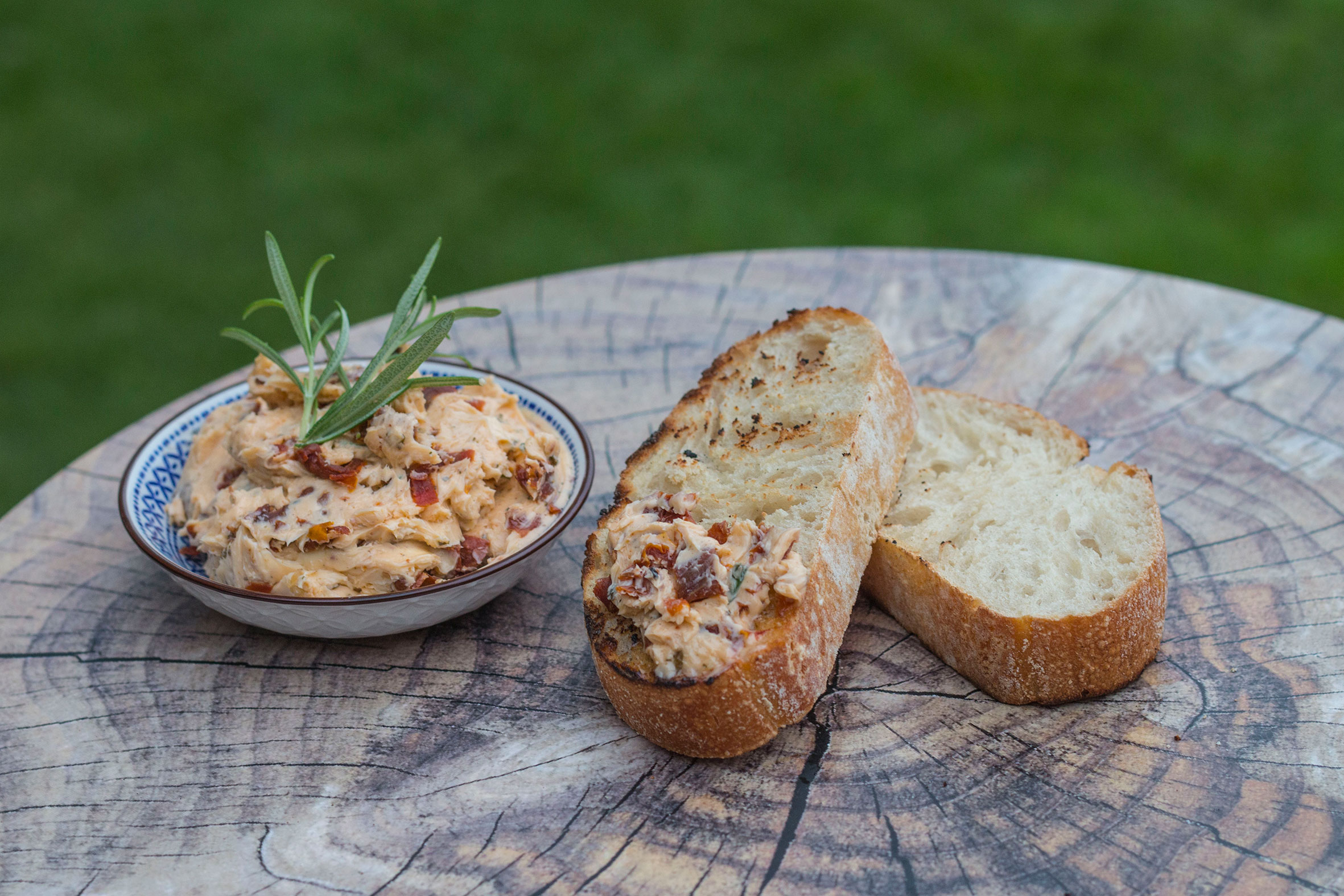 Tomaten-Rosmarin Butter, pikant