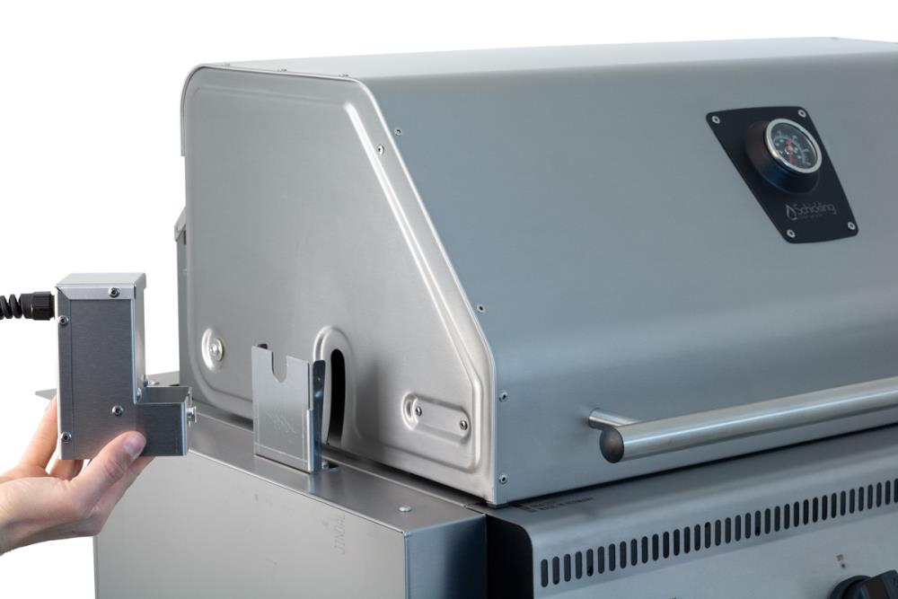 Der Motor kann einfach auf die Halterung gesteckt werden