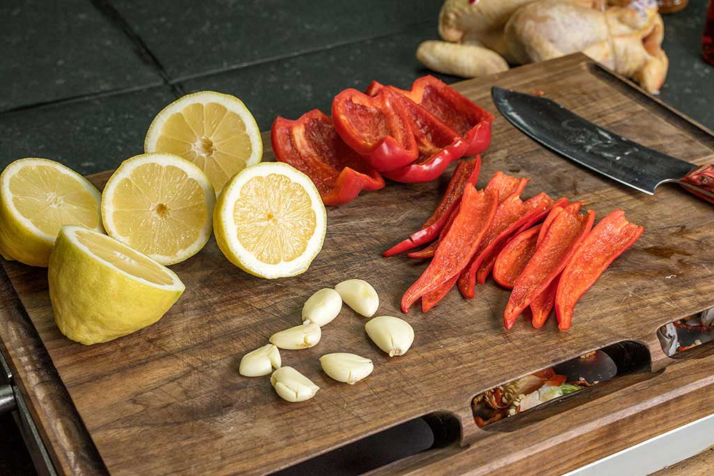 Paprikaschoten & Chilischoten schneiden