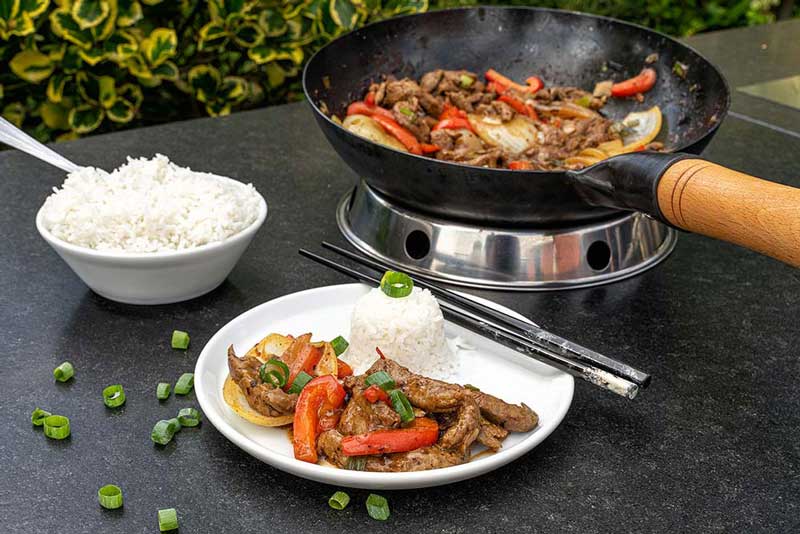 US Rinderfilet mit Gemüse aus dem Wok