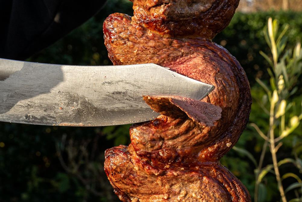 Klasse Grillergebnis dank Drehspieß und Heckling