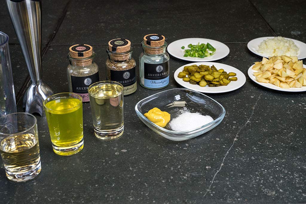 Zutaten für den Berliner Kartoffelsalat