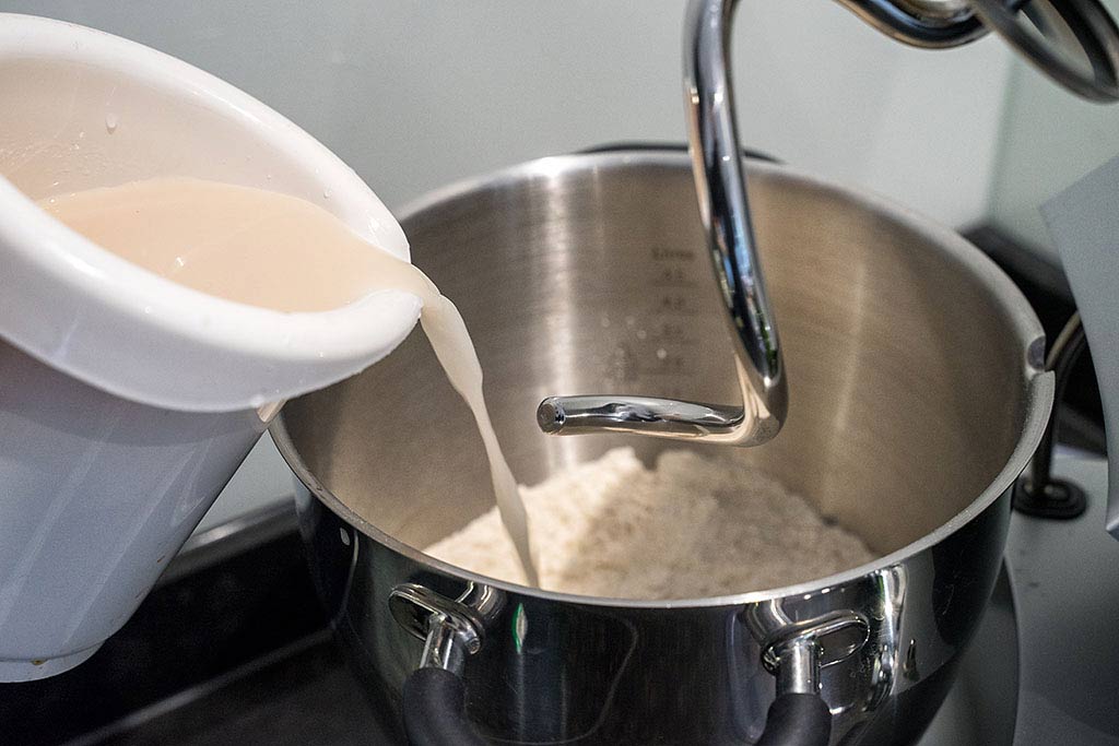 Hefemischung zubereiten