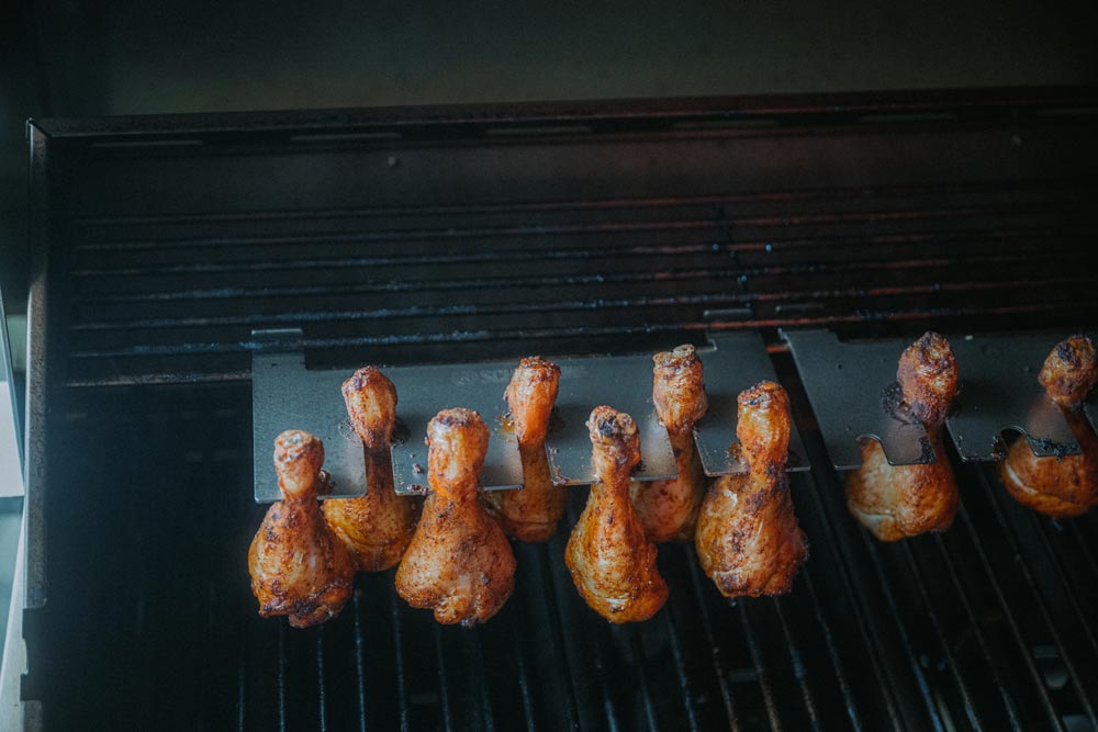 Der Drumstickshalter für leckere Hähnchen-Drumsticks